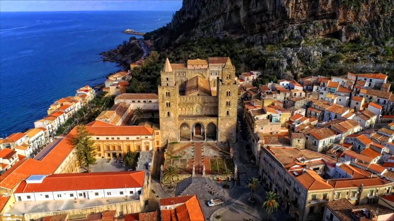 El Corazon Guest House Cefalu Bagian luar foto